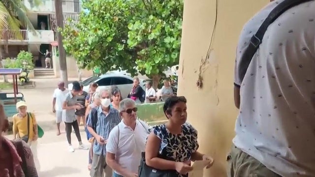 Cuban citizens obtaining much-needed medication through free community pharmacies