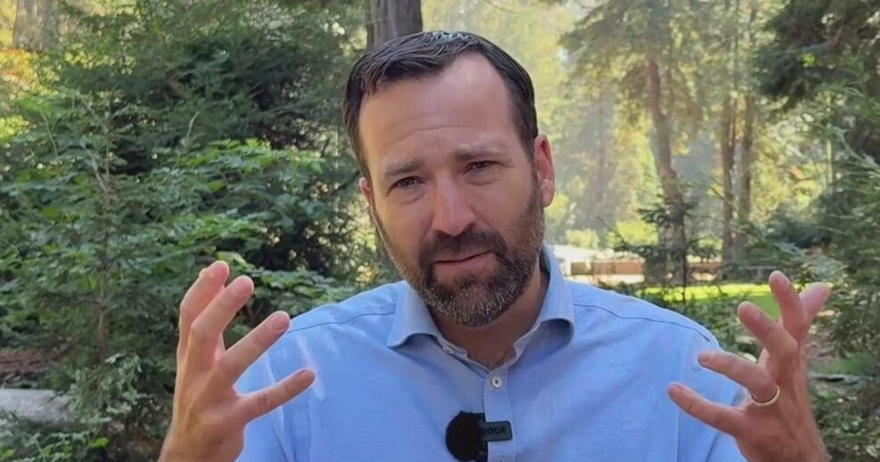 cbsnews.com - Kenny  Choi - Ben Allen pitches insurance reforms as California homeowners struggle with coverage