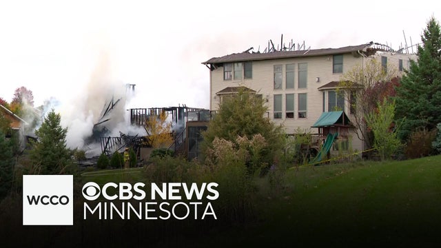 Crews battle structure fire in Victoria neighborhood, city officials say