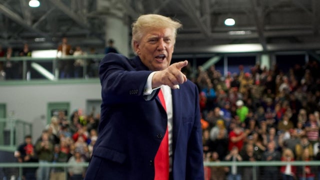 Trump pulls for Republicans at Alaska rally