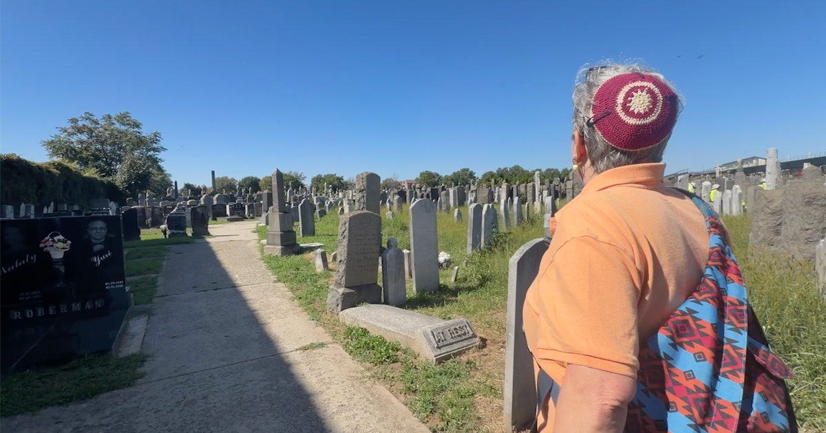 JewishGen revamps online database to help people uncover their family histories