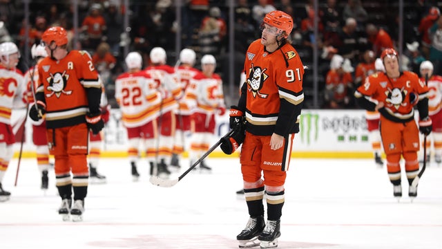 Calgary Flames v Anaheim Ducks 