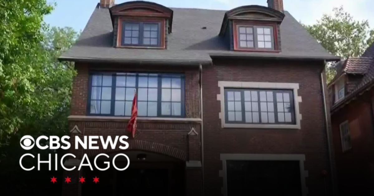 Person of interest ID’d in sexual assault at UChicago frat house - CBS ...