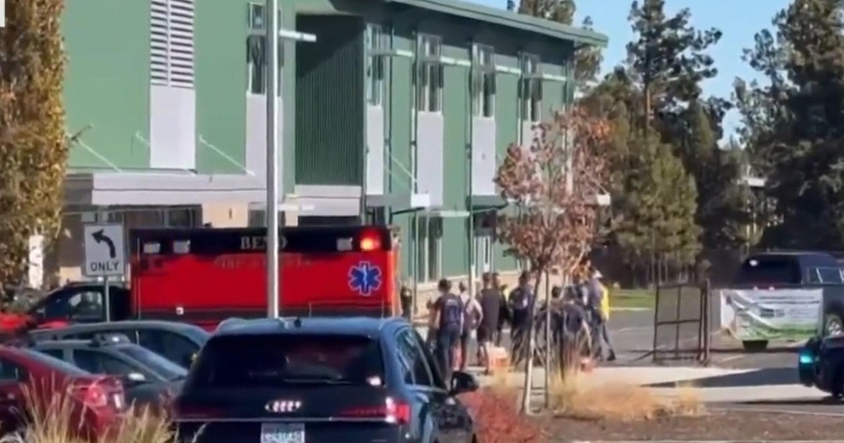 3 children, 1 adult killed in Oregon elementary school shooting, sources say