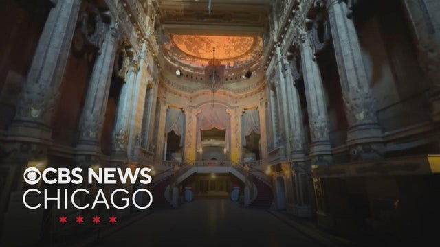 Uptown Theatre opens to Open House Chicago tours amid restoration hopes
