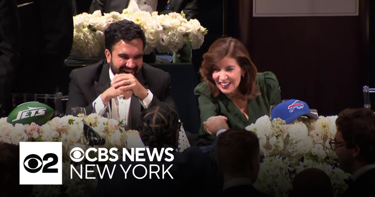 Alfred Smith Dinner brings together NY leaders, NYC officials - CBS New ...