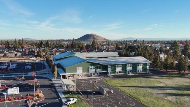 Memorial grows after school shooting in Bend, Oregon