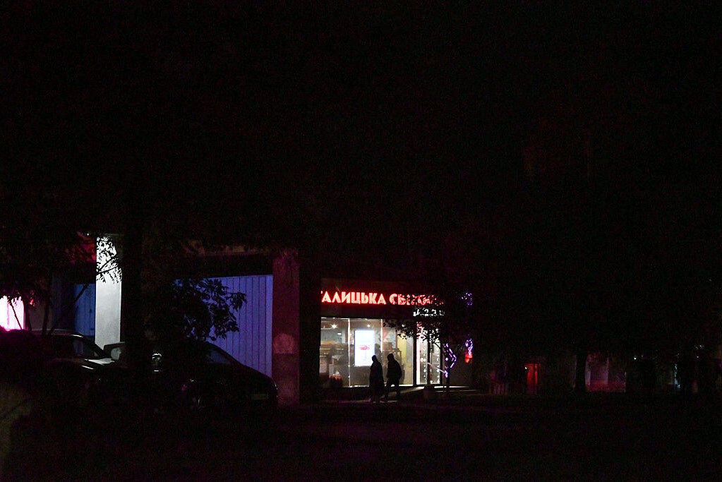Power outage amid the Russia-Ukraine war in Lviv