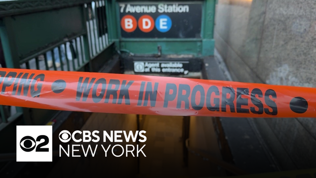 Police search for gunman in fatal NYC subway station shooting