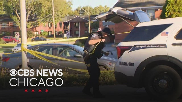 5 found shot, killed in house in Mundelein, Illinois