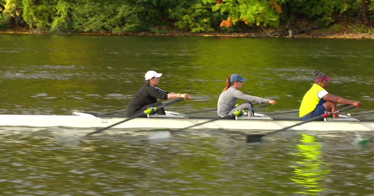 Women in the Minneapolis Rowing Club find challenge, camaraderie on the water