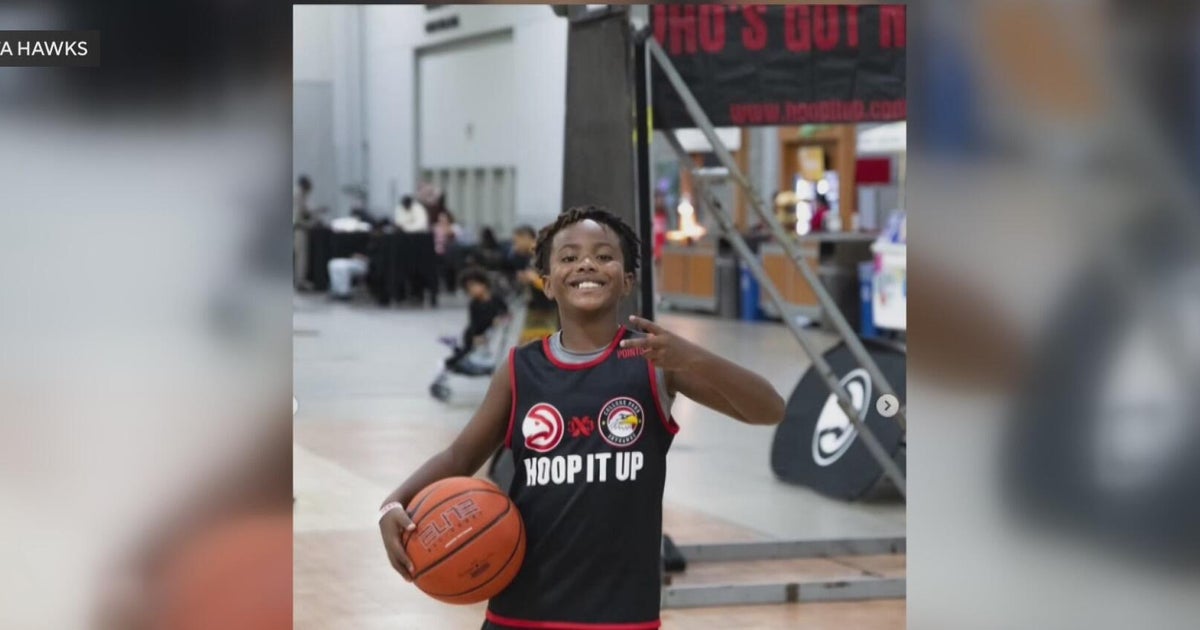 Hawks basketball tournament brings 3-on-3 action, $2,000 prize - CBS ...
