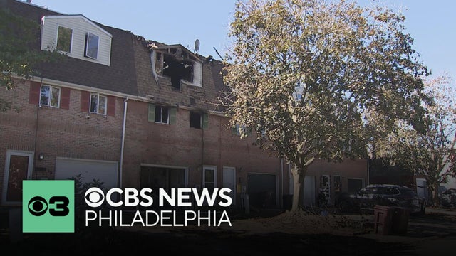 2 people killed in Delaware fire, officials say