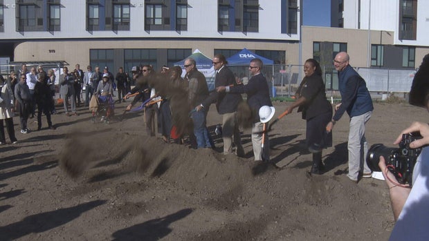 weir-gulch-ribbon-cutting-01-concatenated-102312-frame-34052.jpg