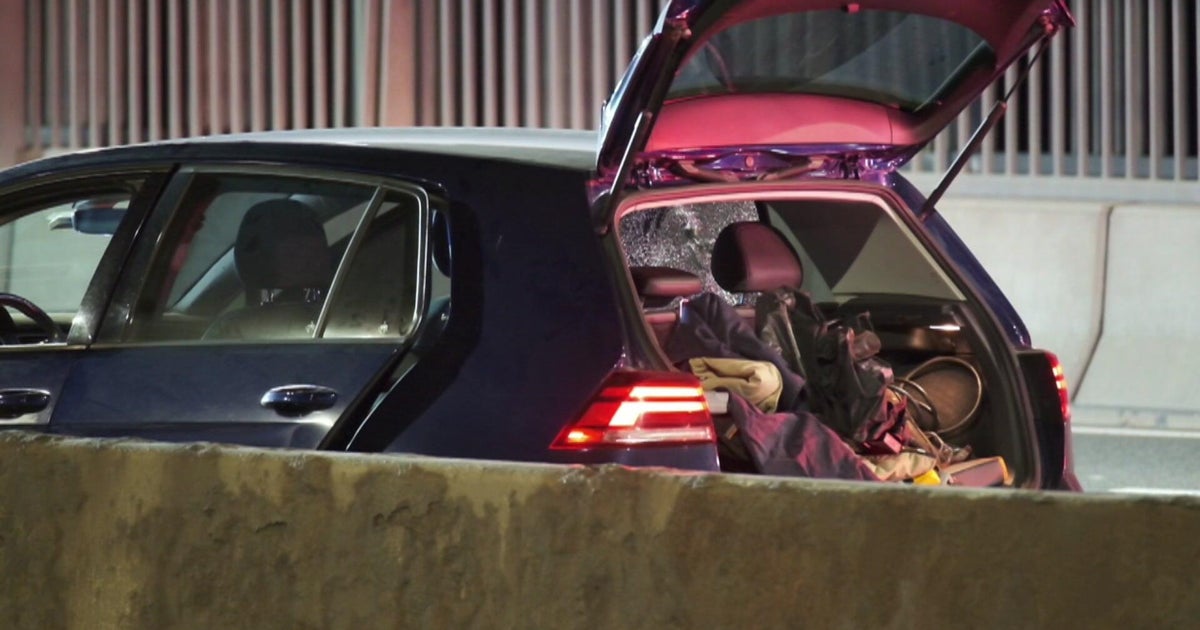 NYPD investigating deadly shooting on George Washington Bridge - CBS ...