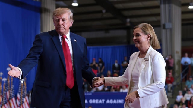 Trump rallies in South Carolina
