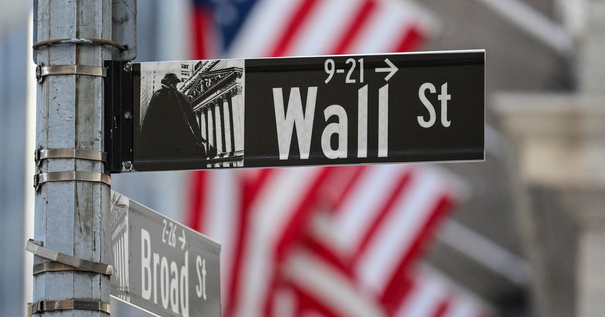 Nasdaq се понижава с повече от 750 пункта, тъй като инвеститорите се притесняват, че огромните разходи за изкуствен интелект няма да се изплатят