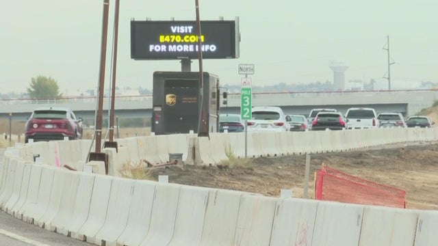 Construction underway to expand Colorado's E-470 4-lane highway to 6 lanes