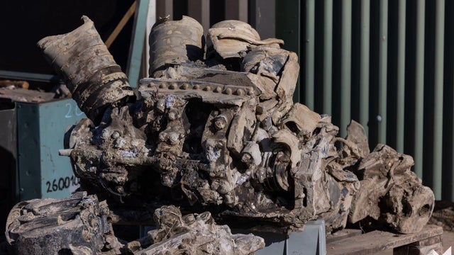 soviet-plane-wreckage.jpg 