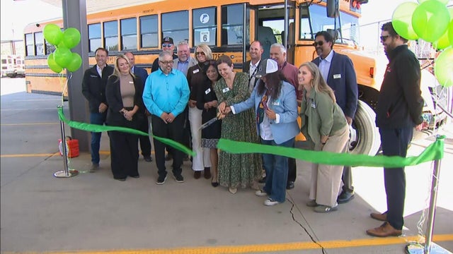 adams-14-new-e-buses-6vo-frame-31.jpg 