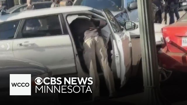 4 arrested after Minneapolis stolen car chase