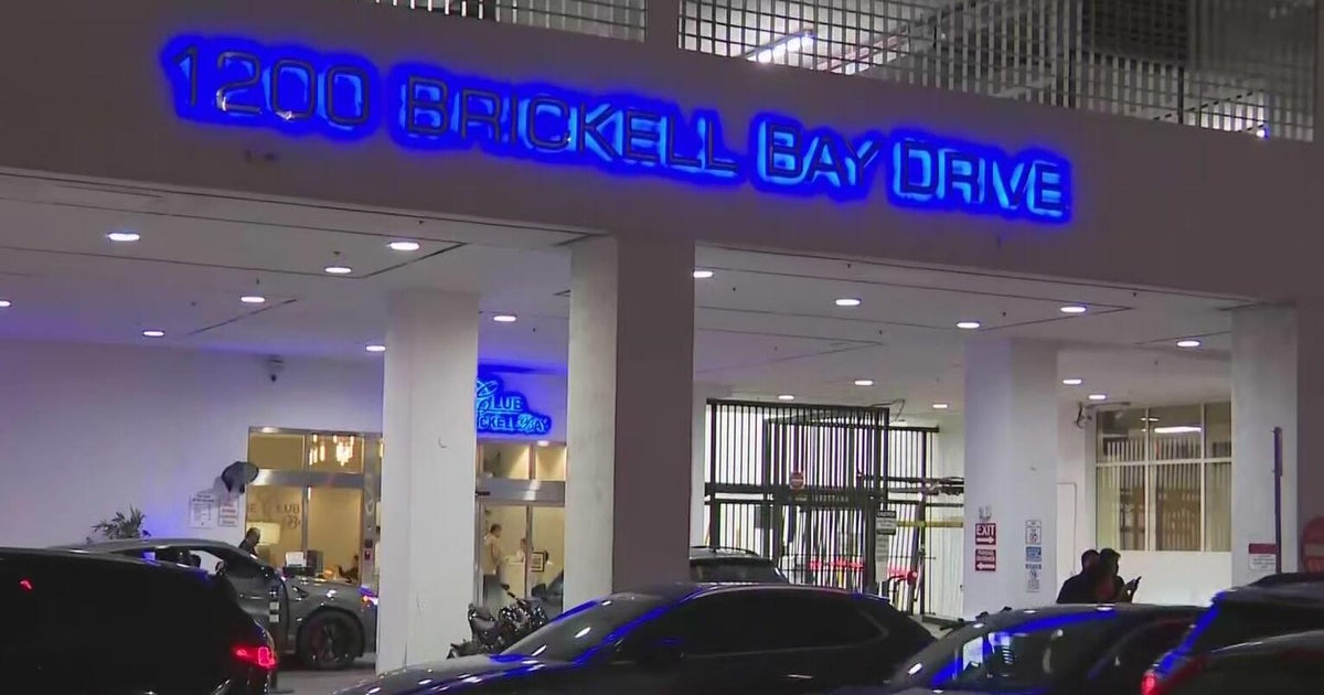 Brickell condo owner calls building an 