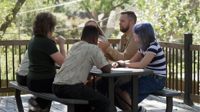 "The Kindness Mob" has come to the rescue of hundreds of online bullying victims 