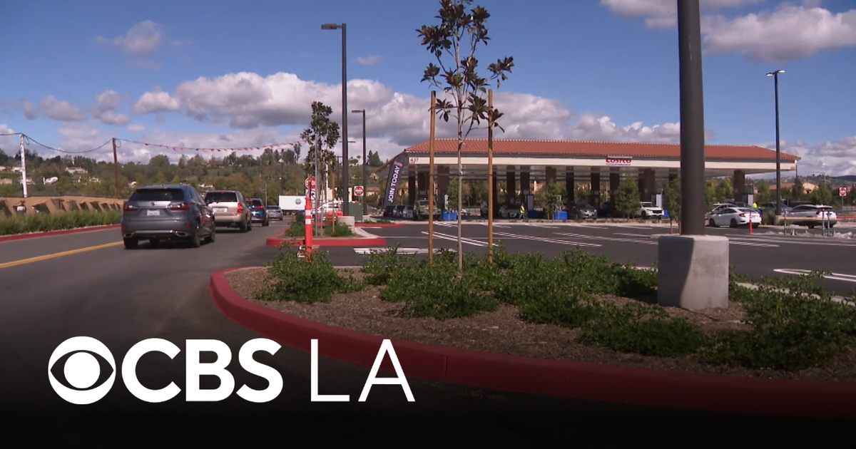 Ventura County man charged with murder after deadly crash at Costco gas pumps