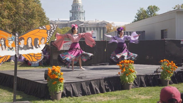 D&iacute;a de los Muertos celebration brings culture, music to Denver's Civic Center Park