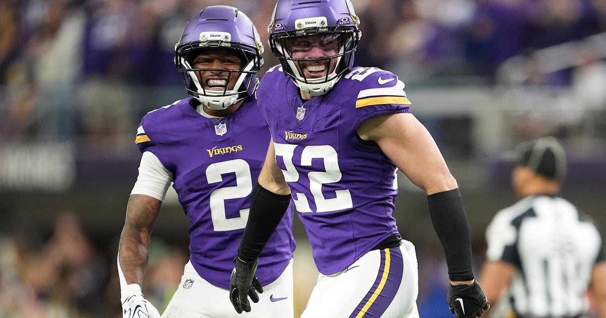 Vikings defense clamps down on Daniel Jones and the Colts for a 16-10 victory to stay undefeated