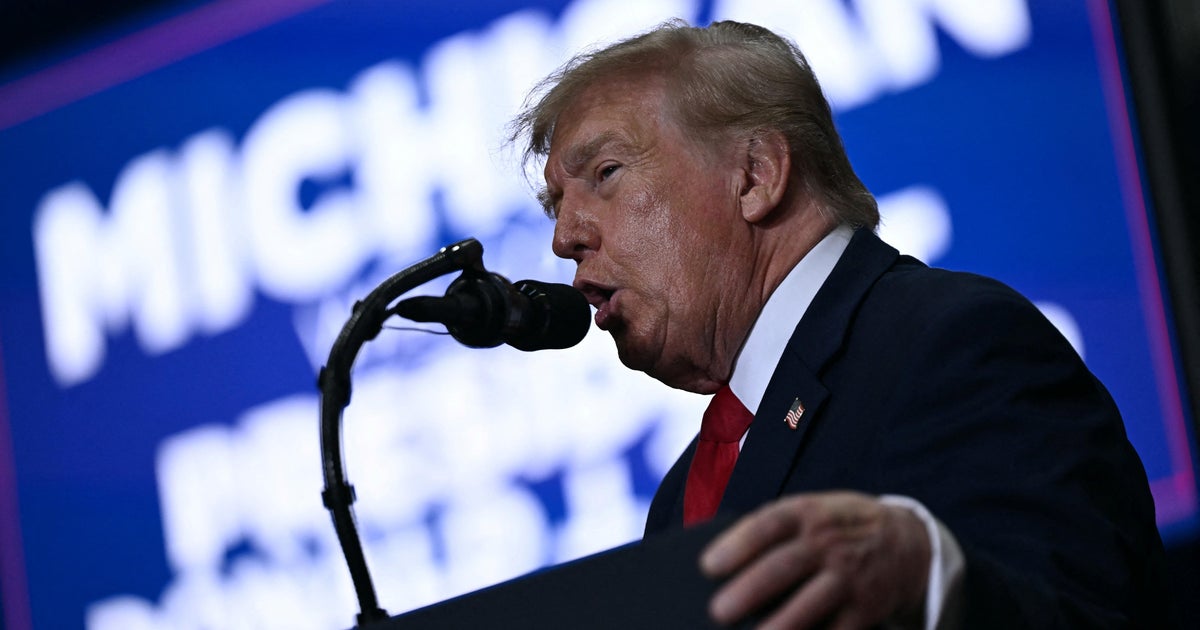 Photo: CBS News Trump rallies Michigan in Port Huron ahead of midterms