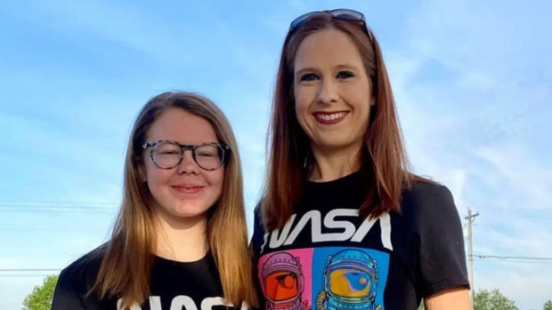 Savannah and Avery 