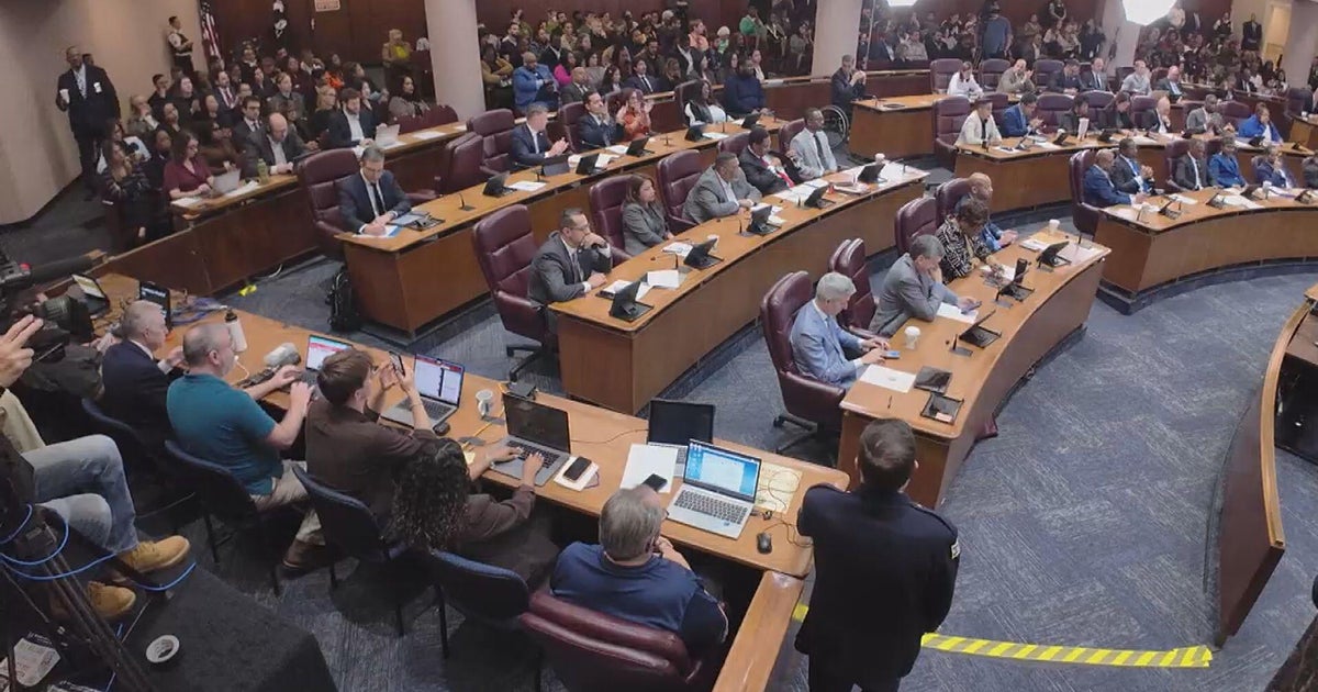 Chicago financial leaders to appear for hearing on city budget; police abuse survivors call for passage