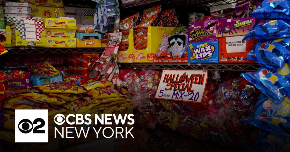 Should Halloween candy be sold year-round? - CBS New York