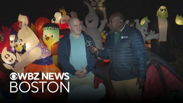 Massachusetts man supports charity with hundreds of Halloween yard decorations