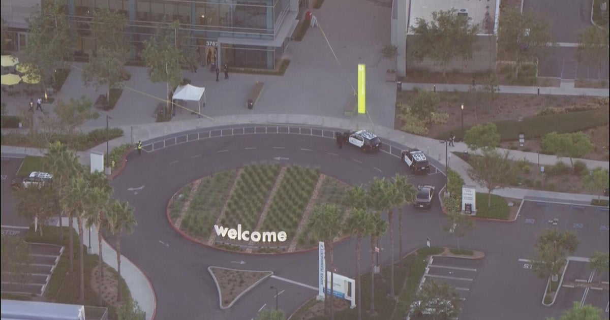 3 people stabbed outside Kaiser Permanente Baldwin Hills