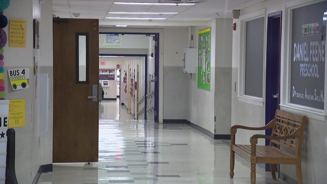 Elm Street School 