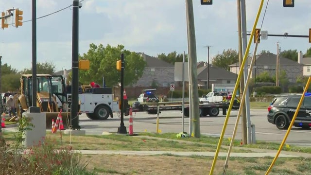Dozens treated after Fort Worth gas leak, officials say