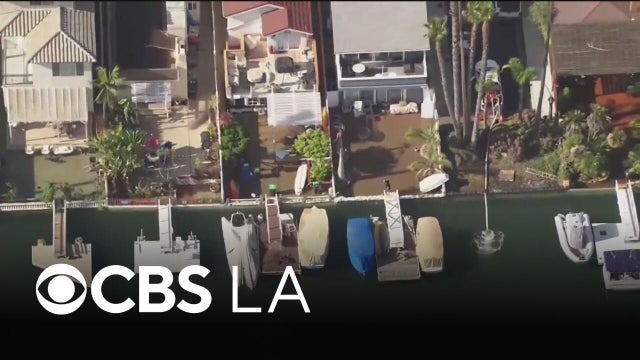 Historic high tides cause flooding in Newport Beach neighborhoods