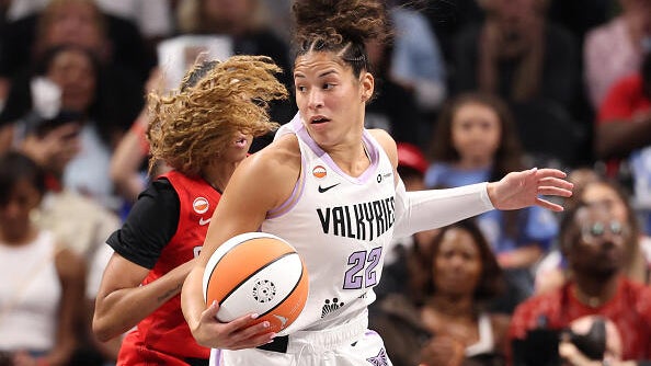 gettyimages-2302564814-594x594.jpg 