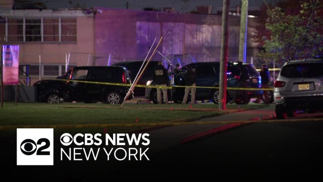 Large police investigation underway in Moonachie, N.J.