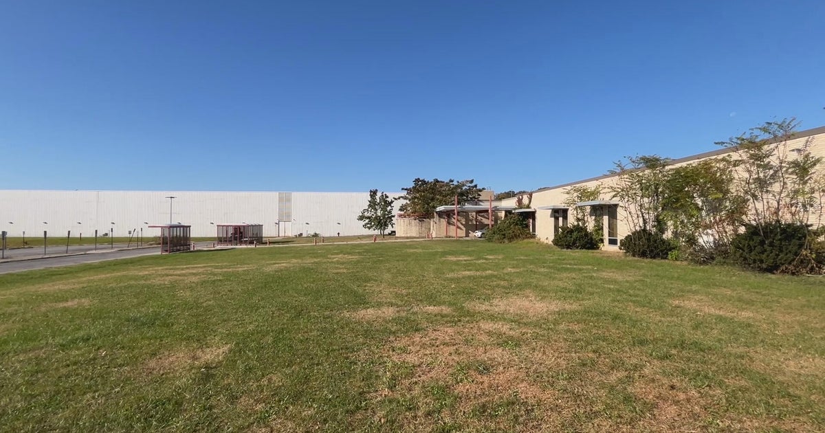cbsnews.com - Ryan  Hughes - A state-of-an-art movie and TV studio could soon replace an 'eyesore' in Pitman, New Jersey