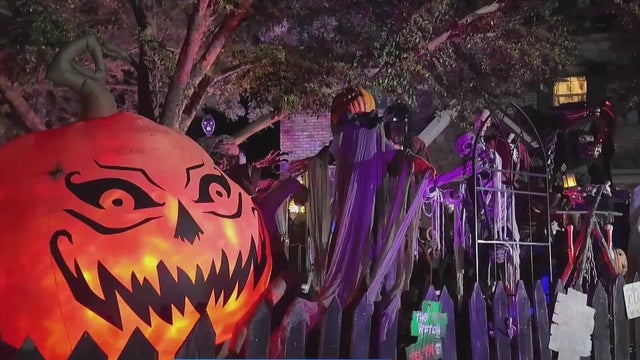 Massive Halloween display brings spooky joy to Roswell families