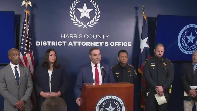 Texas grand jury indicts ICE officer for allegedly hitting man with vehicle