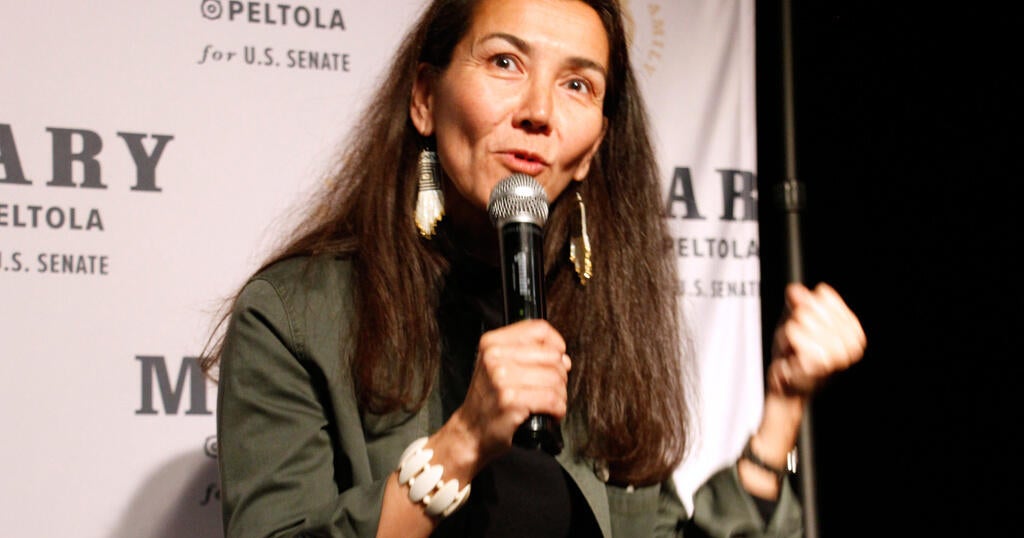 Пелтола казва, че „не е знаела нищо за“ другия Дан Съливан, докато спорът за гласуването разтърсва надпреварата за Сената на Аляска