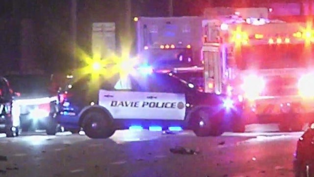 Major crash in Davie shuts down portion of road